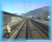 th_20020118140019.jpg 8.7K