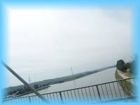 th_m2003072012040211.jpg 4.2K