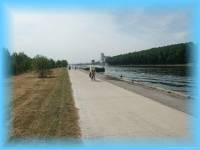 th_m2003072012240222.jpg 4.6K