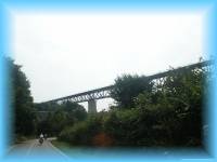 th_m2003072111260327.jpg 4.6K