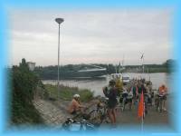 th_m2003072410250132.jpg 5.2K