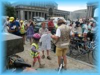th_m2003072716220062.jpg 8.8K